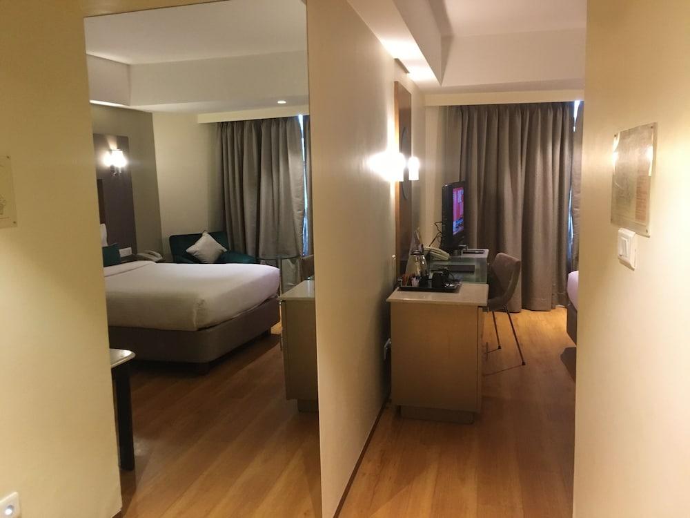 The Golkonda Hotel Hyderabad Exteriör bild